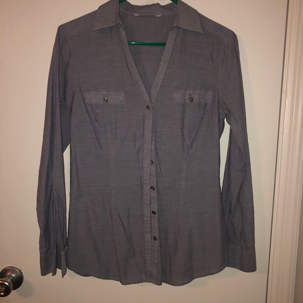 Lightweight button down - Picture 2 of 4